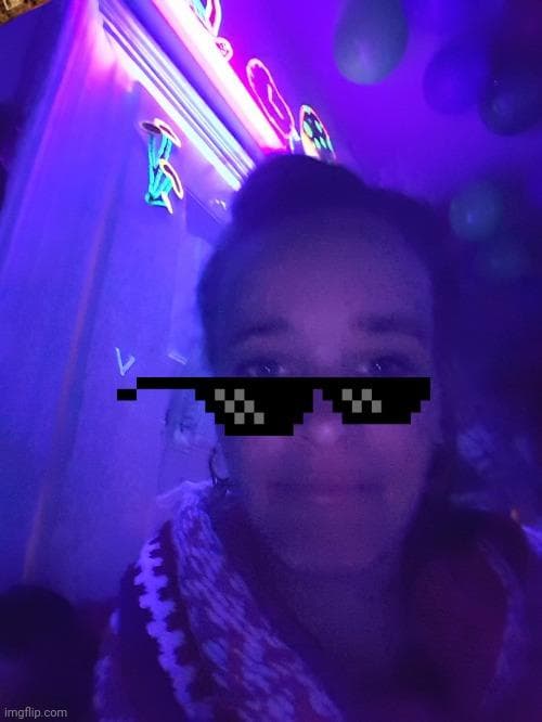 Bild von Silent-Disko mit Sofa Queen und Karatie Cat